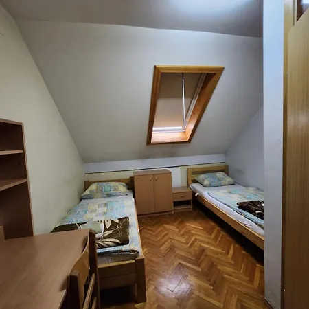 Hostel Katolicki Skolski Centar Petar Barbaric