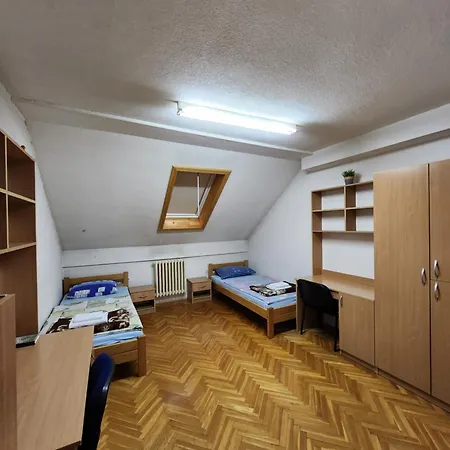 Katolicki Skolski Centar Petar Barbaric Hostel *